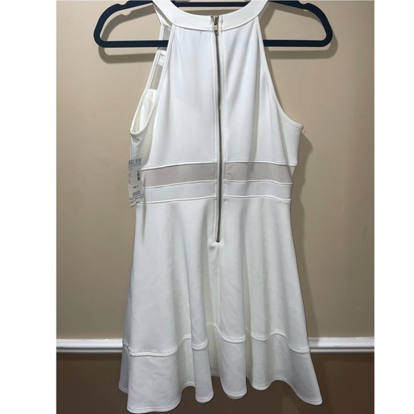 Bongo White Fit and Flare Halter Dress; size Large - Picture 3 of 4